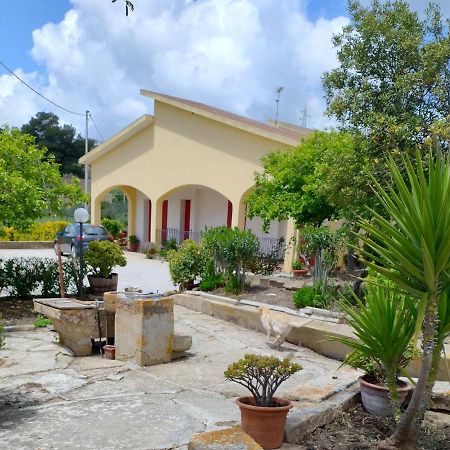 Villa Lada Santa Ninfa Exterior photo
